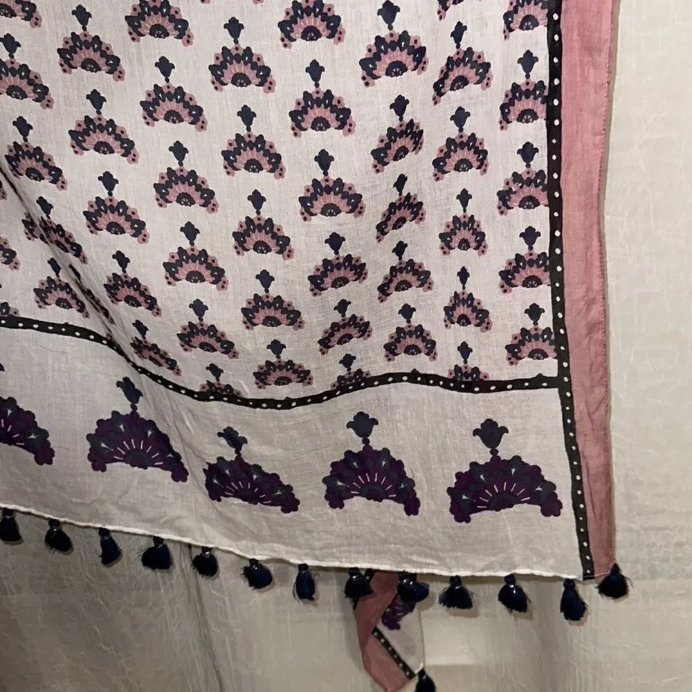 LOFT White Blush Pink Indigo Purple Silver Metallic Floral Tasseled Scarf Wrap
